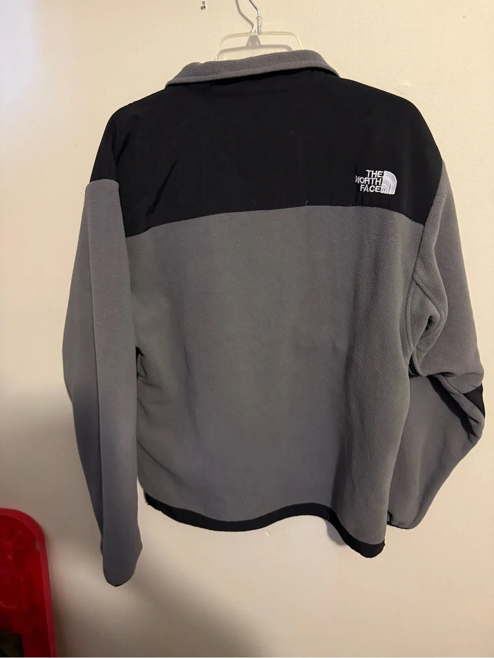 The North Face Gray & Black Fleece Jacket Lightweight Zip Front